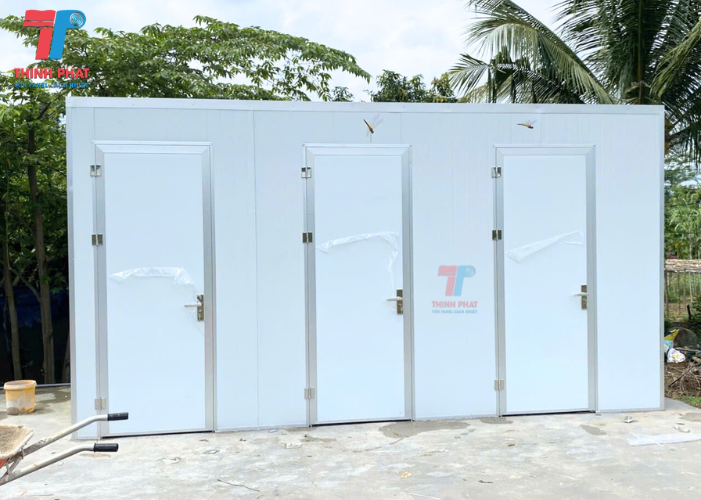 cua-di-1-canh-panel-5 cửa đi 1 cánh panel 6