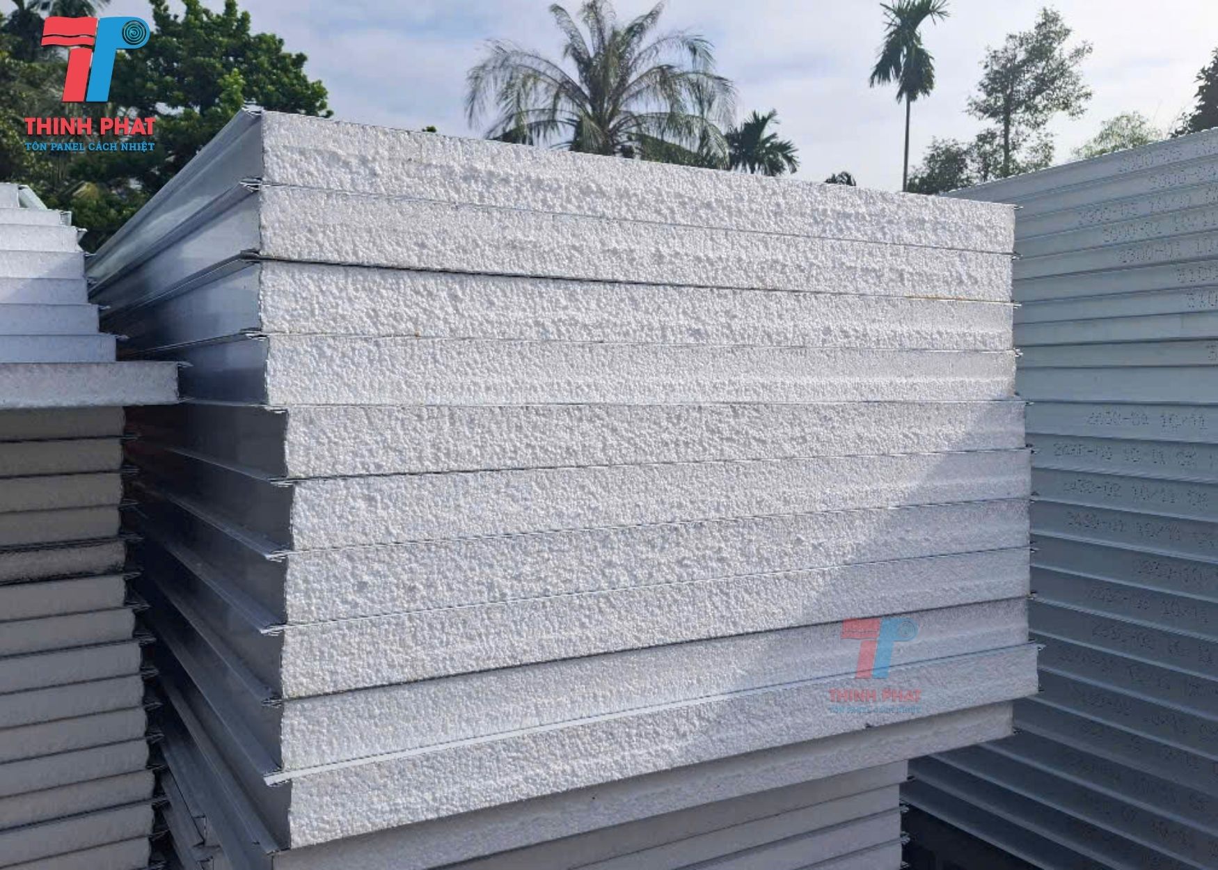 gia-vach-panel-eps-2-1086280b-32ce-4690-9308-3cf6c112ca92 giá vách panel eps 1