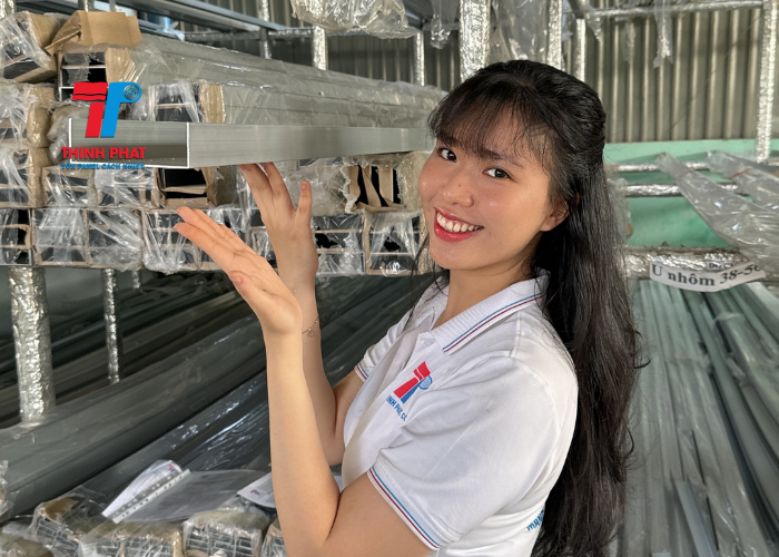 he-phu-kien-nhom-3 hệ phụ kiện nhôm panel