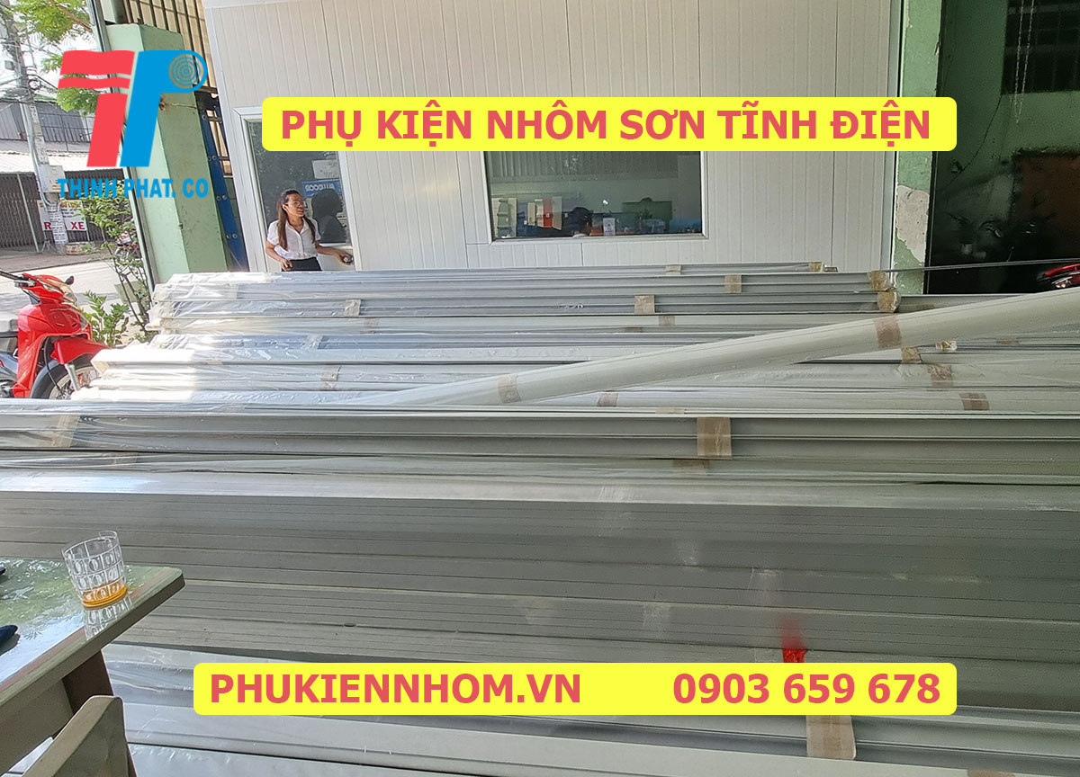 phu-kien-nhom-son-tinh-dien-la-gi-27