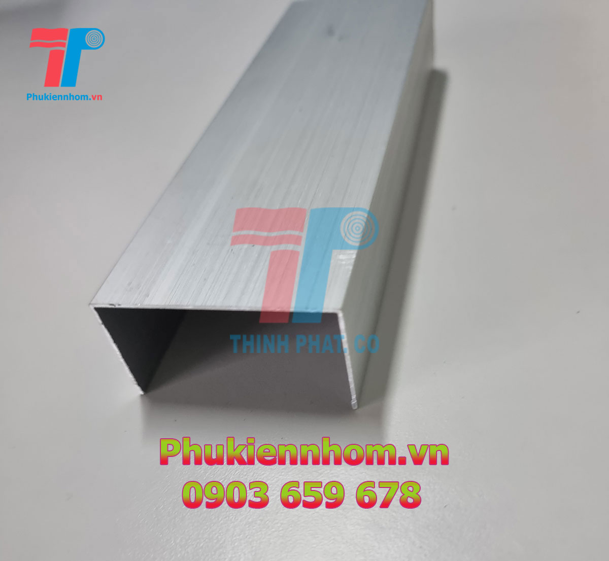 phu-kien-nhom-thi-cong-tran-panel-7