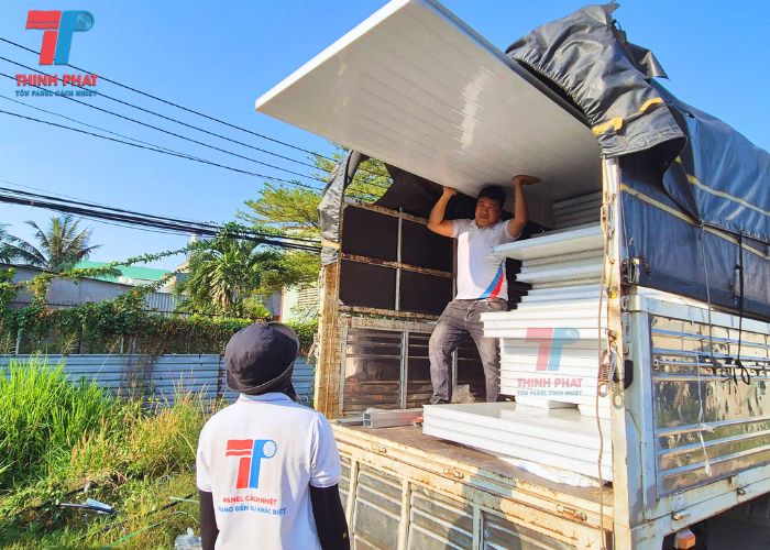 tam-panel-cach-nhiet-6 tấm panel cách nhiệt 6