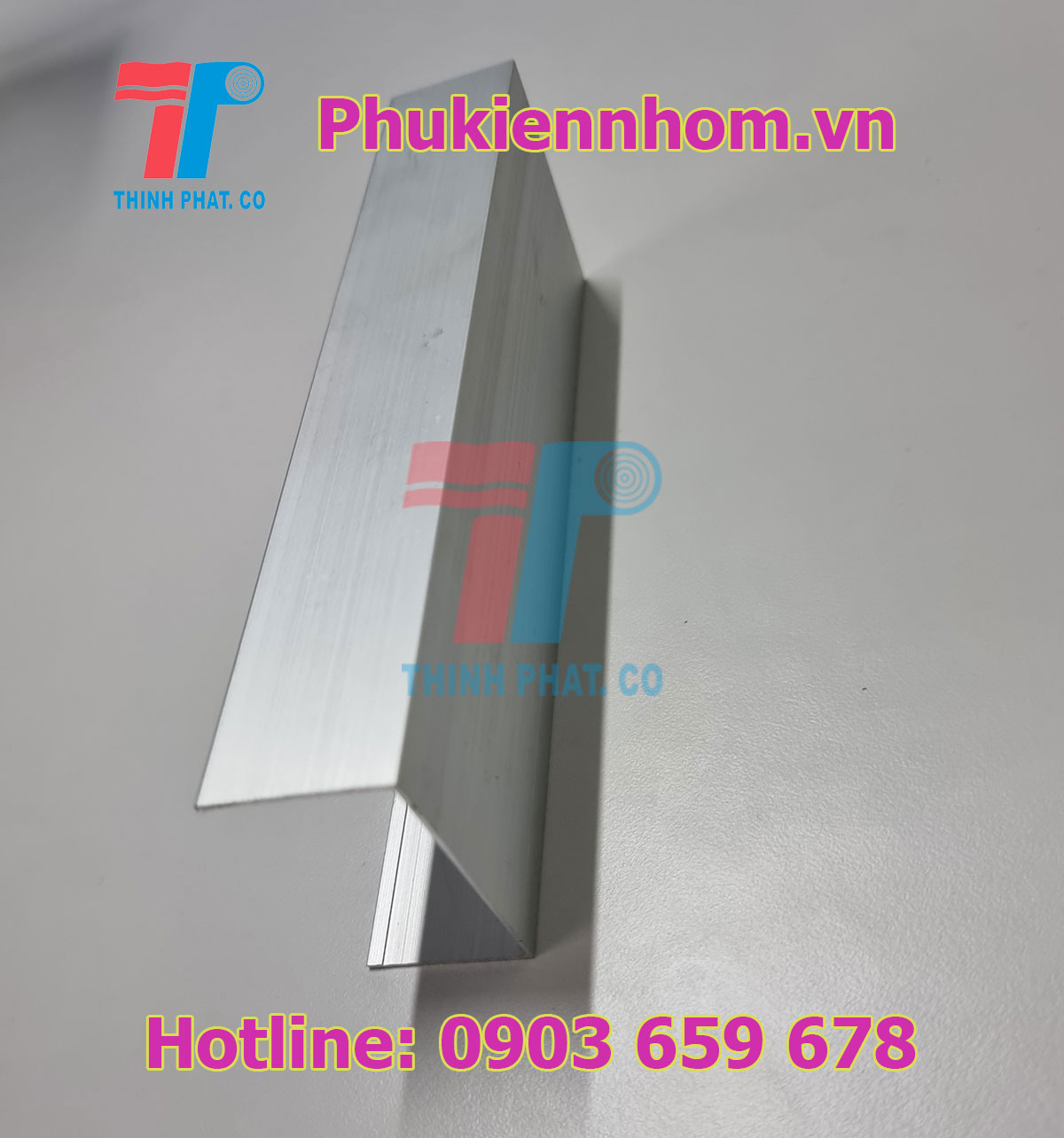 thuong-hieu-phu-kien-nhom-8