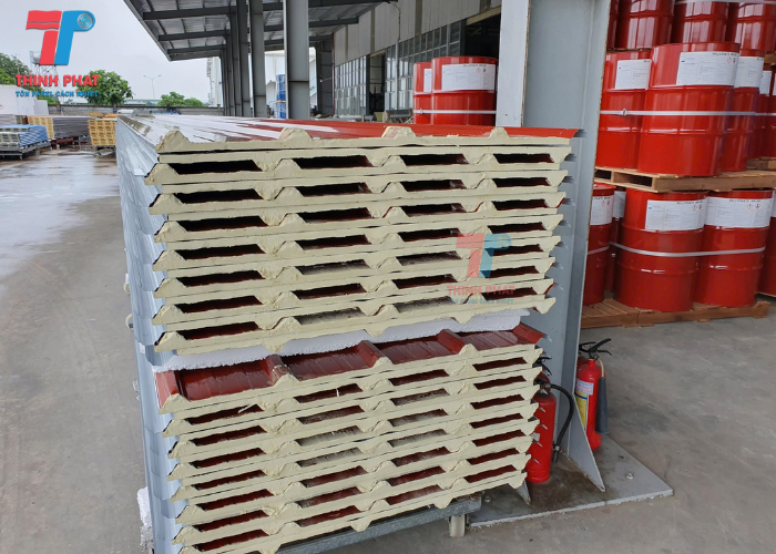 ton-mat-3-lop-6 tôn mát 3 lớp 7